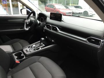 Car image 26