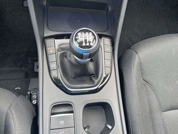 Car image 30