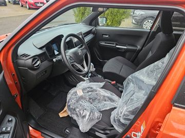 Car image 7