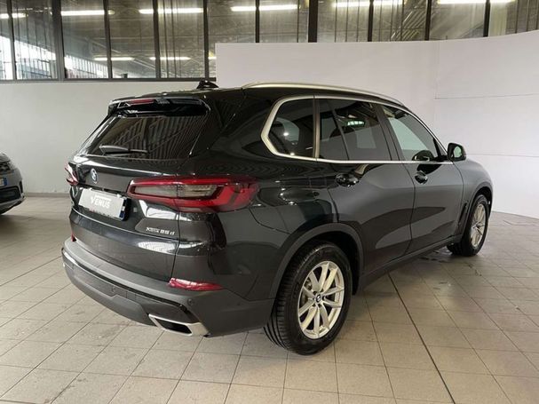 BMW X5 xDrive25d 170 kW image number 7