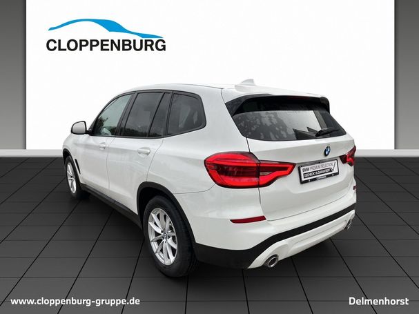 BMW X3 xDrive20d Advantage 140 kW image number 4