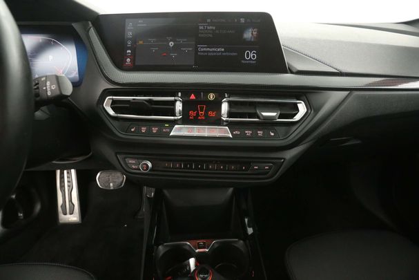 BMW 118i 104 kW image number 14