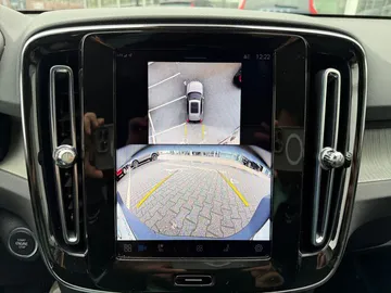 Car image 22