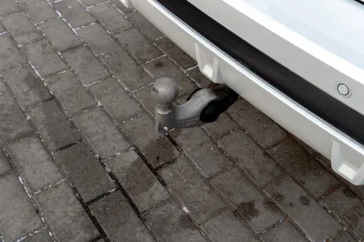 Car image 34