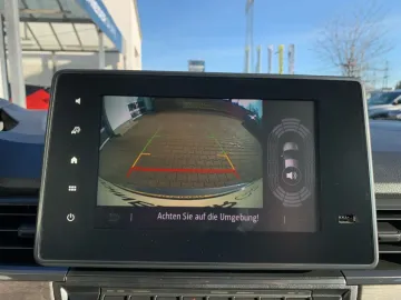 Car image 38