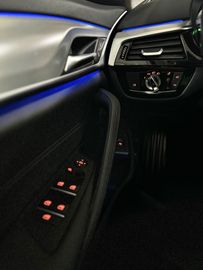 Car image 41