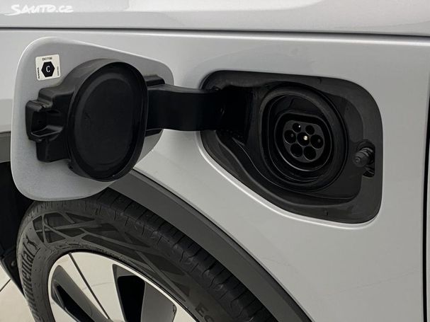 Volvo XC40 Recharge R T4 155 kW image number 31