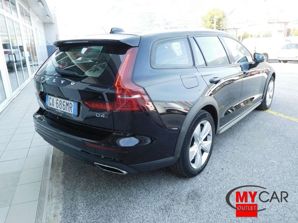 Volvo V60 Cross Country D4 AWD Geartronic Plus 140 kW image number 5