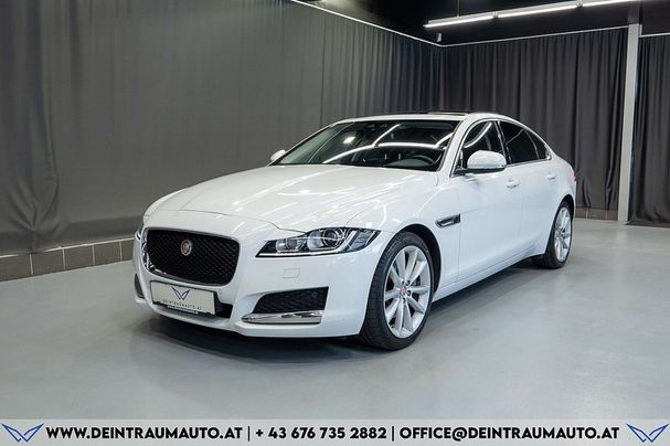 Jaguar XF 20d Prestige 132 kW image number 2