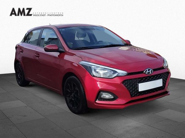 Hyundai i20 1.2 Select 62 kW image number 3