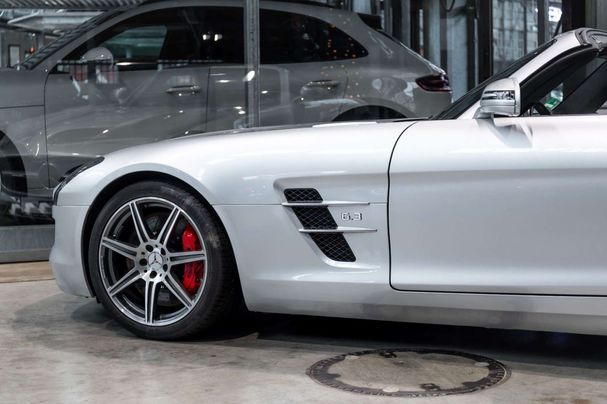 Mercedes-Benz SLS AMG Roadster 420 kW image number 6