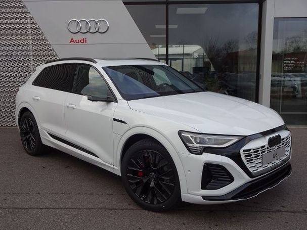 Audi Q8 55 e-tron S-line 300 kW image number 2