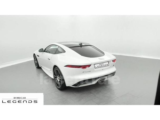 Jaguar F-Type Coupe 2.0 Chequered Flag 221 kW image number 19