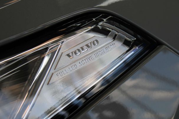 Volvo XC90 T8 AWD 335 kW image number 18