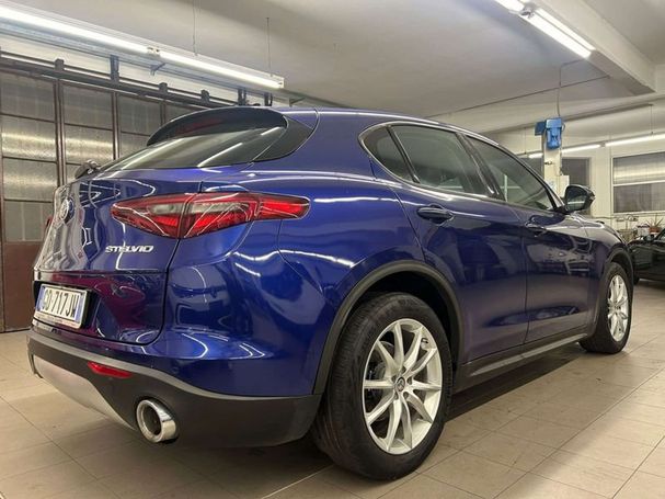 Alfa Romeo Stelvio 2.2 Diesel AT8 Q4 Super 140 kW image number 8