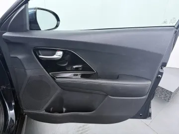 Car image 45