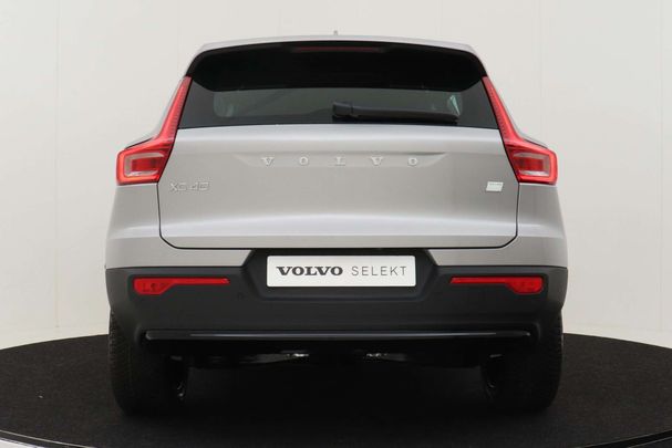 Volvo XC40 Single Motor Essential 175 kW image number 23