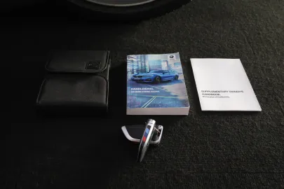Car image 33
