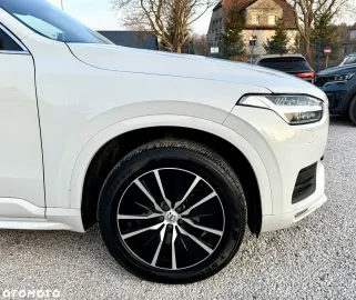 Car image 40