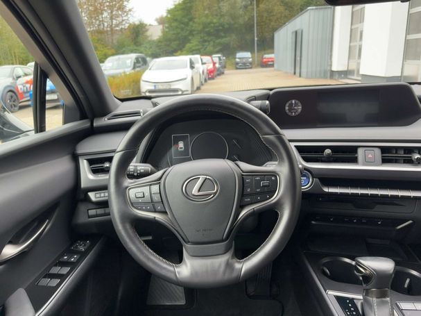 Lexus UX 250h 135 kW image number 10