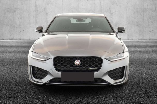 Jaguar XE 184 kW image number 2