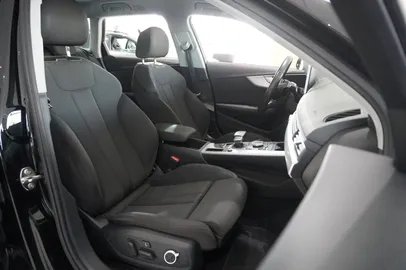 Car image 48