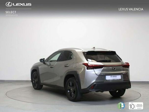 Lexus UX 135 kW image number 4