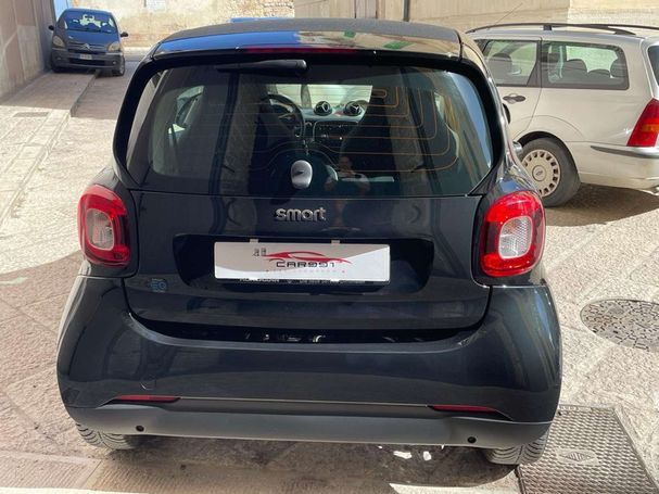 Smart ForTwo EQ 60 kW image number 7