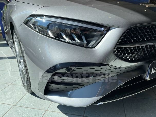 Mercedes-Benz A 180 100 kW image number 32