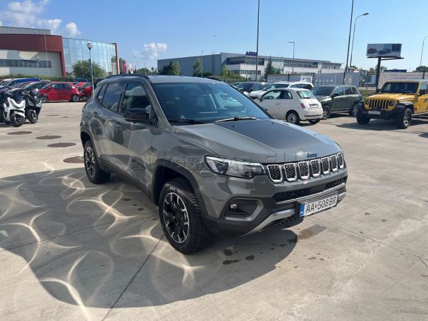 Jeep Compass 1.3 Turbo PHEV 176 kW image number 2