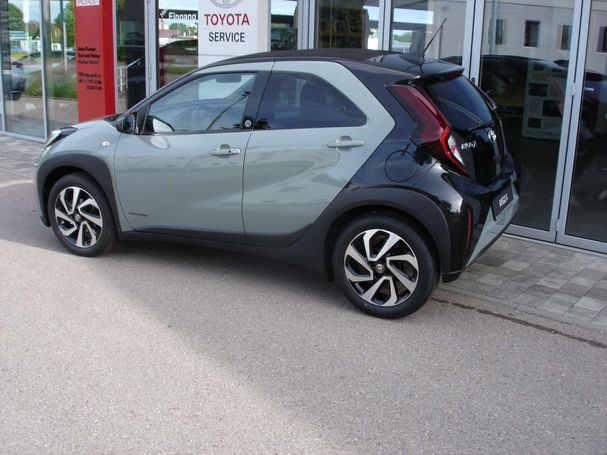 Toyota Aygo X 53 kW image number 3