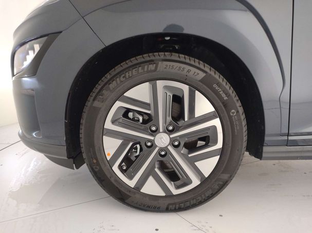 Hyundai Kona 64 kWh 150 kW image number 24