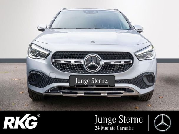 Mercedes-Benz GLA 180 100 kW image number 2