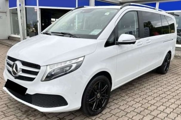 Mercedes-Benz V 300d Extra Long Avantgarde 176 kW image number 6