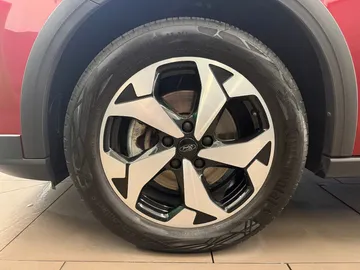Car image 27