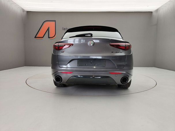 Alfa Romeo Stelvio 2.2 AT8 Q4 154 kW image number 6