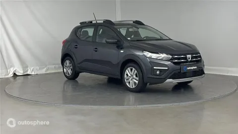 Car image 3