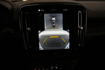 Car image 29