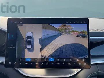 Car image 35