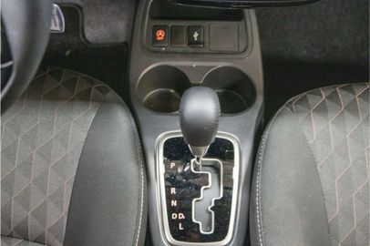 Car image 36