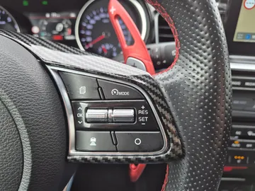 Car image 22
