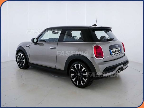 Mini Cooper S Essential 131 kW image number 5