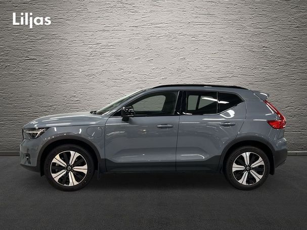 Volvo XC40 Recharge T4 Plus Dark 157 kW image number 3