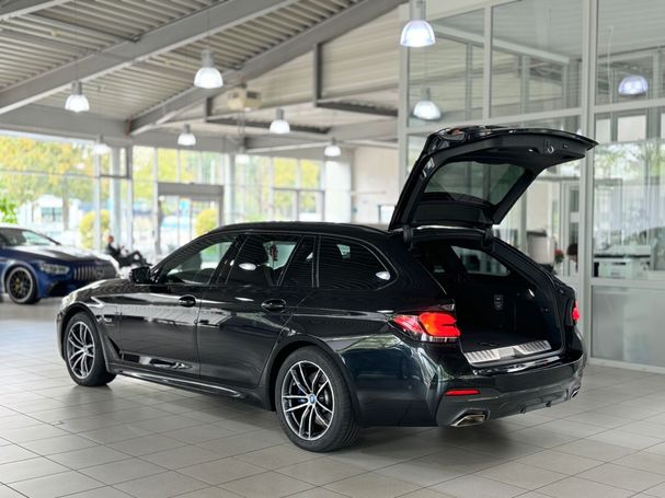 BMW 530 Touring xDrive 215 kW image number 12