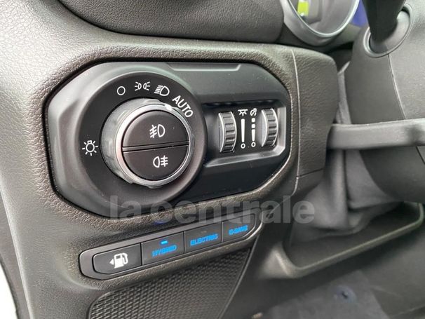 Jeep Wrangler 4xe PHEV 276 kW image number 8