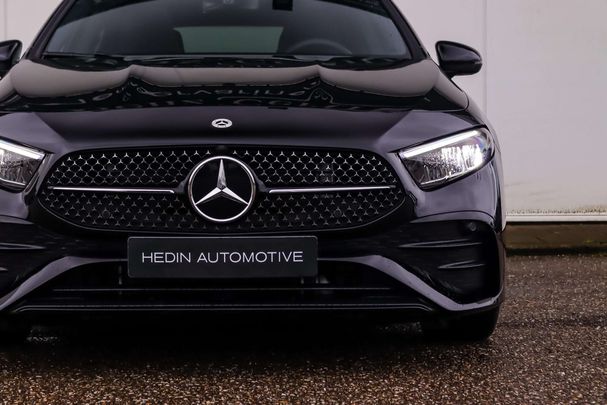 Mercedes-Benz A 180 100 kW image number 33