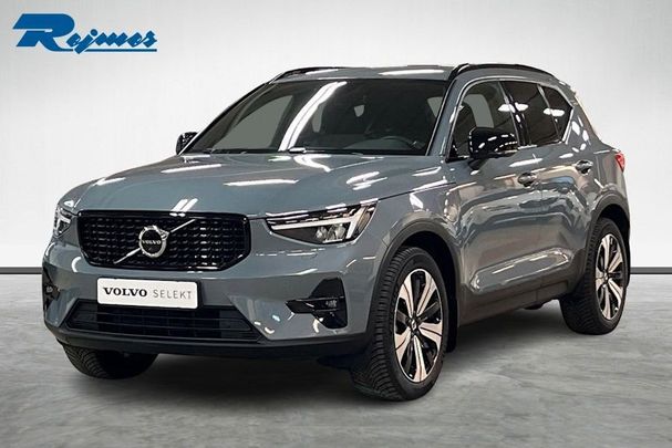 Volvo XC40 Recharge T4 Plus Dark 155 kW image number 1