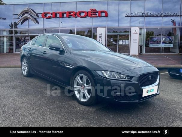 Jaguar XE 132 kW image number 2