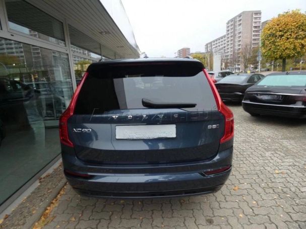 Volvo XC90 B5 AWD 173 kW image number 4