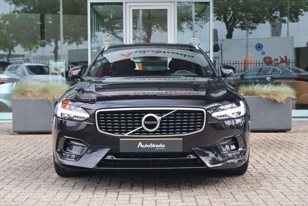 Volvo V90 T4 140 kW image number 45